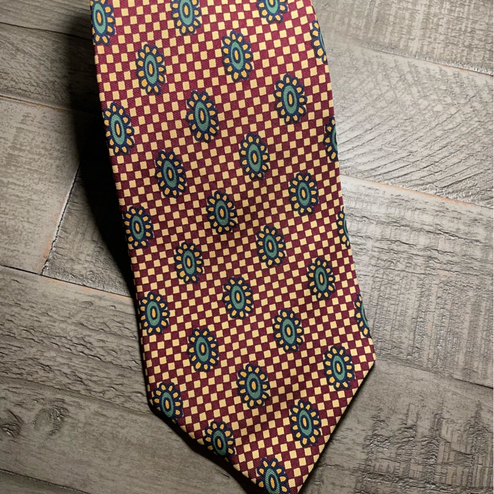 Paul Stuart silk tie - unique playful pattern